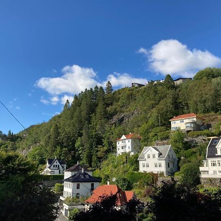 Kjellerleilighet - Naert Haukeland Sykehus. Bergen Bagian luar foto