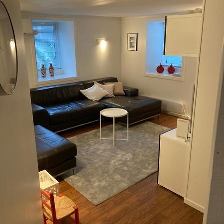 Kjellerleilighet - Naert Haukeland Sykehus. Bergen Bagian luar foto