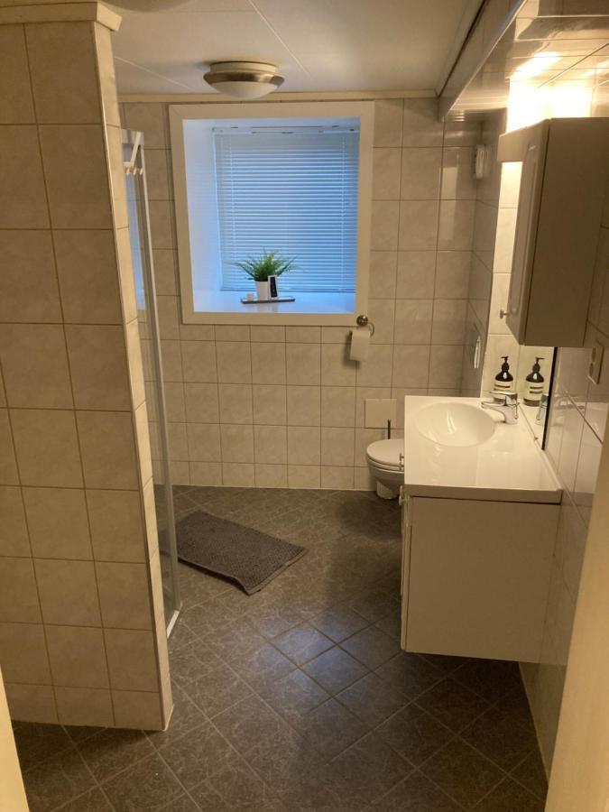 Kjellerleilighet - Naert Haukeland Sykehus. Bergen Bagian luar foto