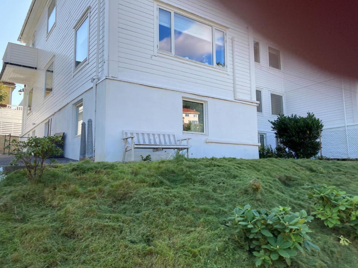 Kjellerleilighet - Naert Haukeland Sykehus. Bergen Bagian luar foto